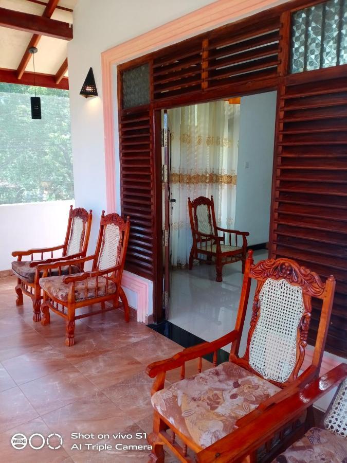 Relax Homestay Tangalle Exterior foto